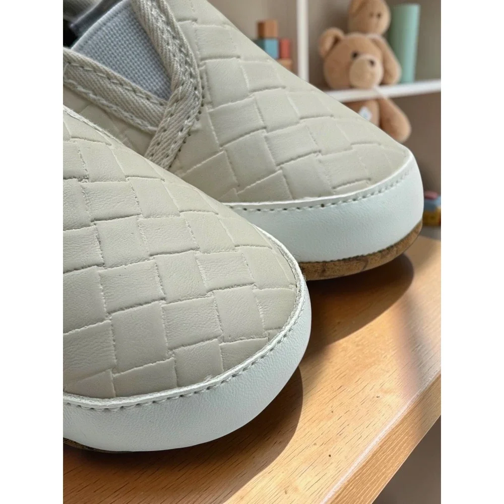 Unbranded Woven Faux Leather Slip On Loafer Baby Shoes Cream Size 3 Infant